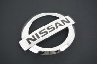 Original Nissan Note Schriftzug Nissan Emblem Kühlergrill 62890BH02A Neu