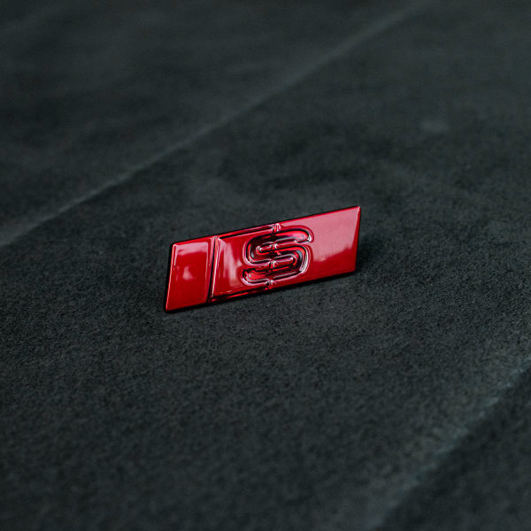 Audi S Line Lenkrad Emblem rot für TT TTS TTRS 8S 8S0419685 SLine Neu