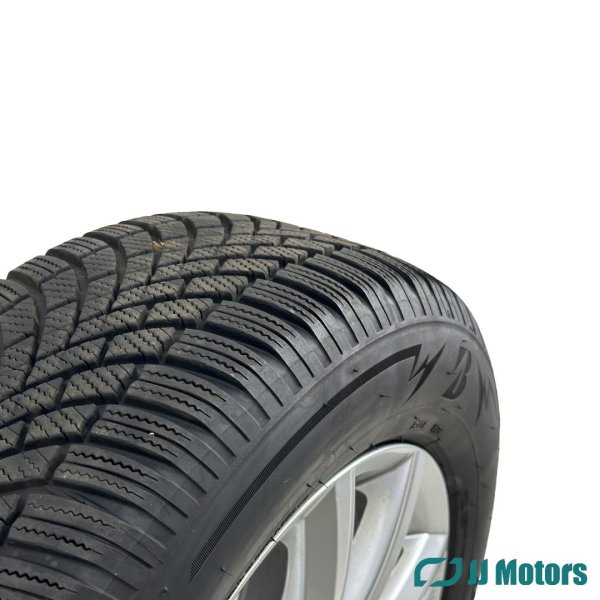 Ad1 winter tires Tiguan wheels 2 € winter 799,95 215/65 Original VW R17, Merano